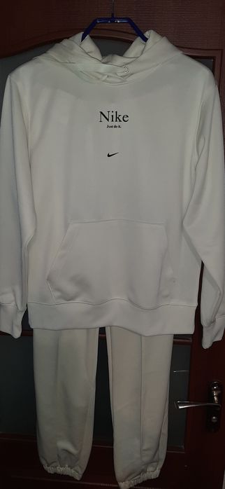 Жіночий спортивний костюм Nike Sportswear Yellow/Beige