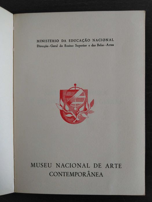 livro: “Um século de pintura e escultura portuguesas - 1800 / 1900”