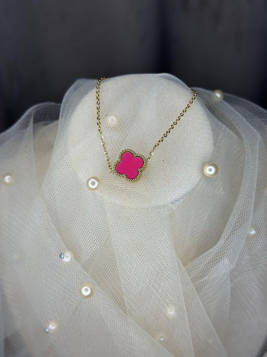 Стильна біжутерія | Нові прикраси за доступною ціною