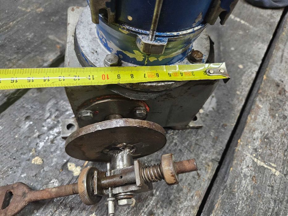 Ostrzałka do pił - silnik kompletny ostrzałki z krzywką i popychaczem