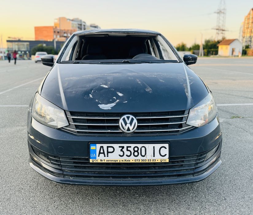 Продам Volkswagen Polo 2016 рік, 1.6 газ/бензин МКПП після обстрілу!