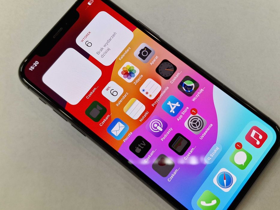 Iphone 11 PRO 64GB/ Space Gray/ Bat 100%/ Grade A-/ Gwarancja + ładowa