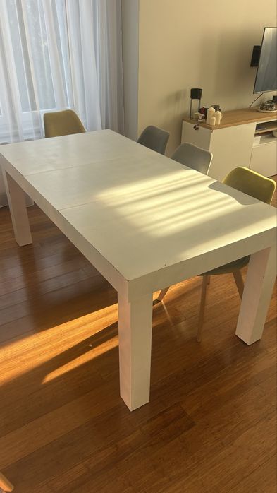 Stół fornirowany rozkładany