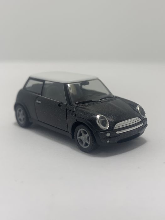 Mini da Herpa escala 1/87