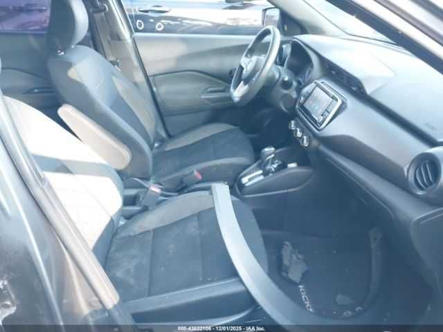 NISSAN KICKS S xtronic CVT 2020