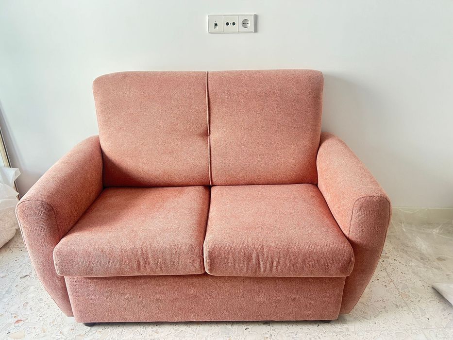 Sofá-cama novo, por estrear