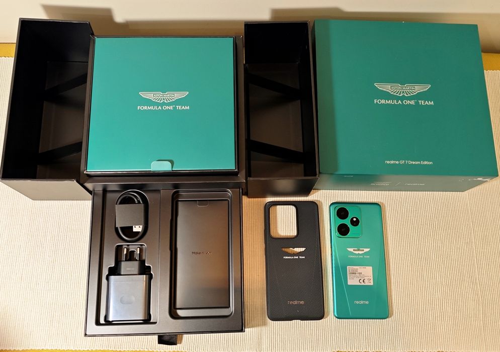 Realme GT 7 Dream Edition 16/512GB Aston Martin Green