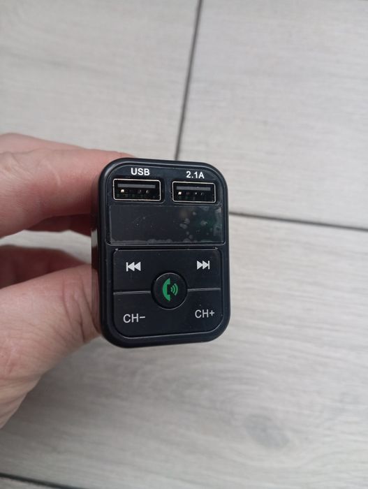 Fm модулятор трансмітер Bluetooth