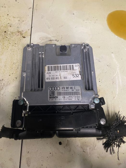 Блок управління двигуном Ауди А6 С6