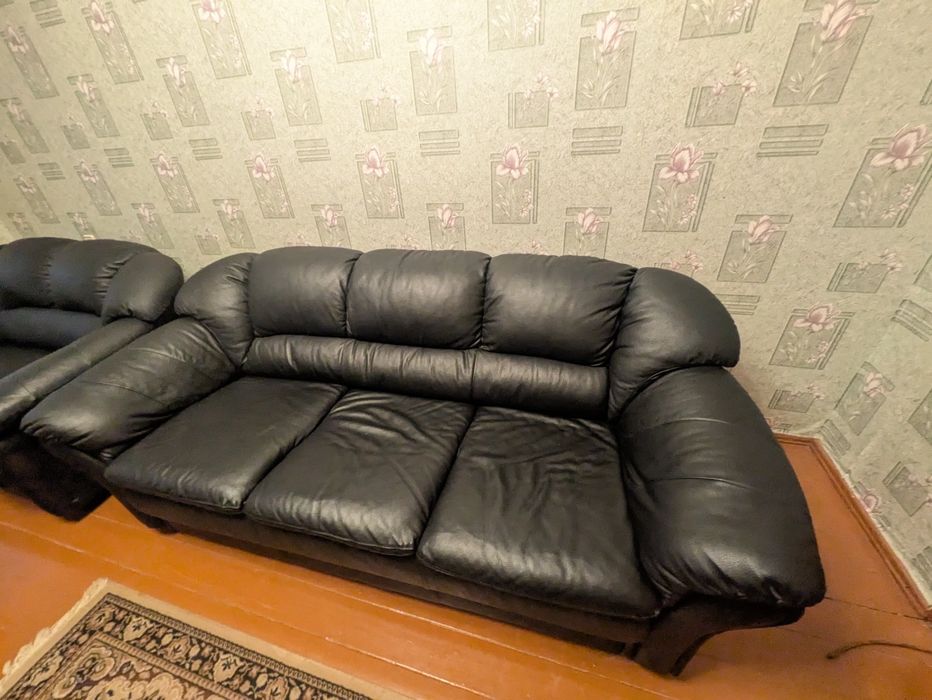 Продам дивани, стан відмінний