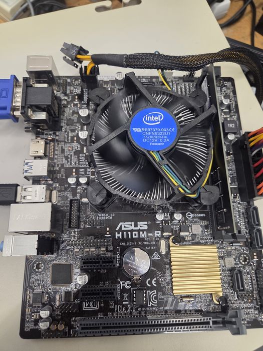 Intel Core i3 - 3.70 GHz467881740805099520