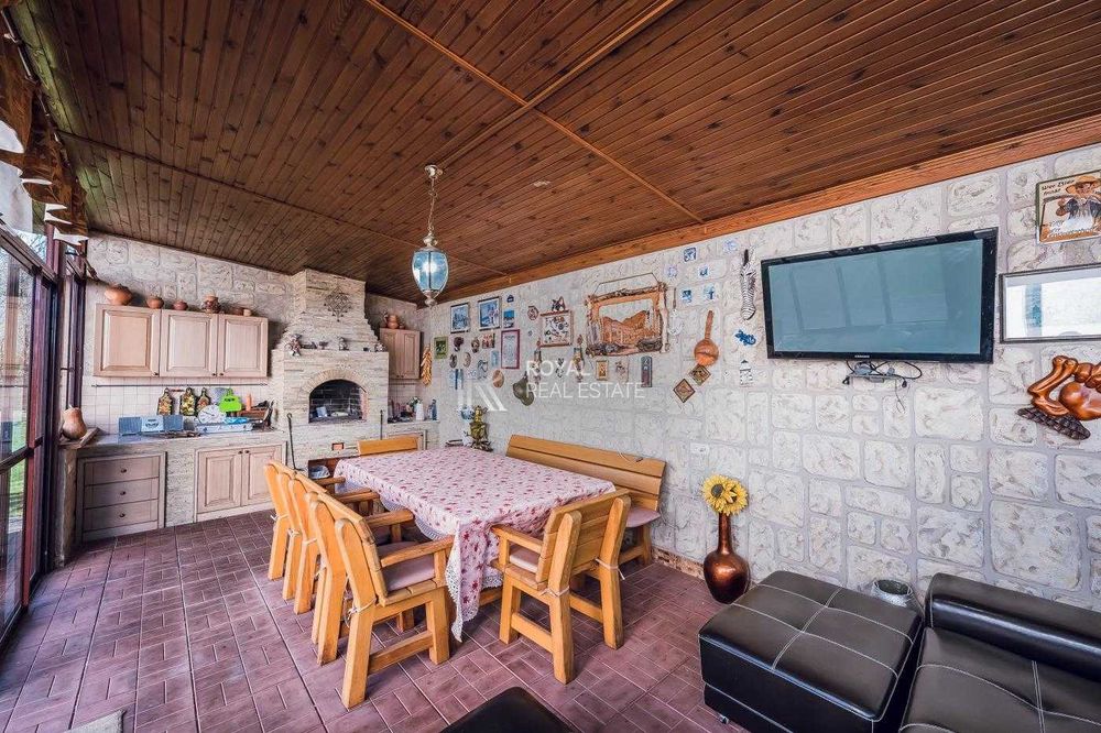 Будинок з Класичним Ремонтом, с. Березівка, 31 сотка Басейн Баня Підвал, Бучанський р-н