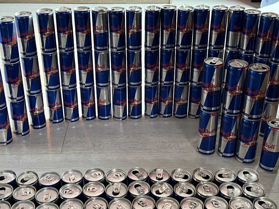 Puszki po redbullu (210szt+)