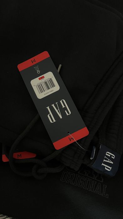 Чоловічий спортивний костюм GAP