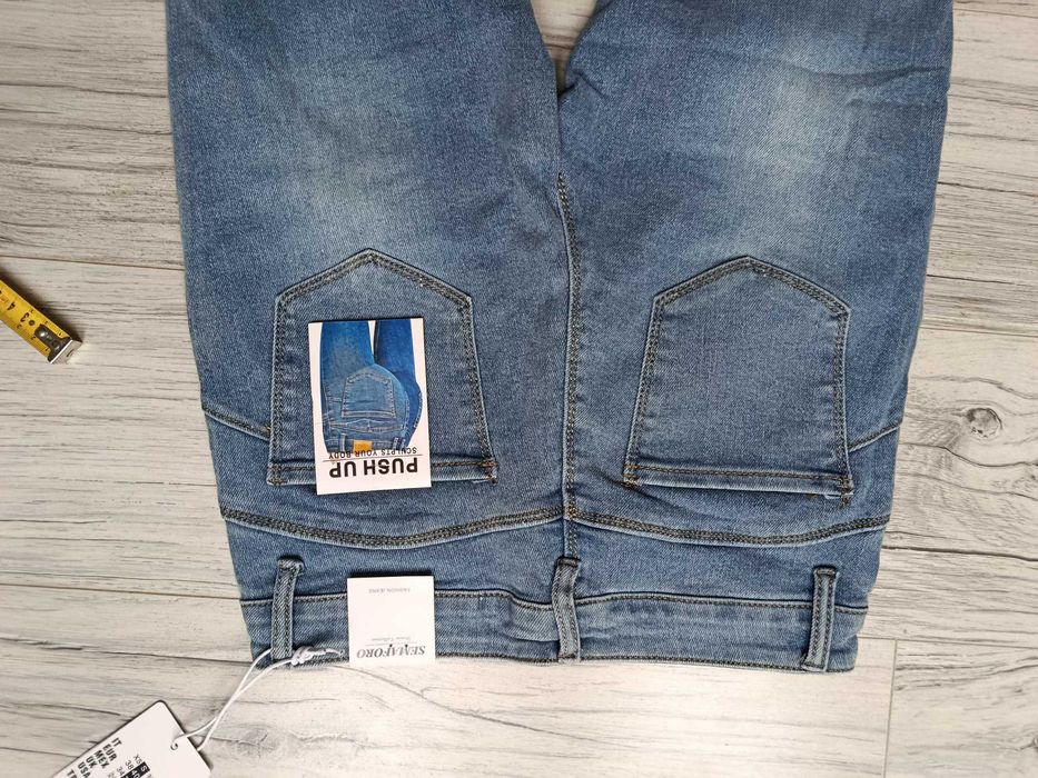 Jeansy nowe push up S