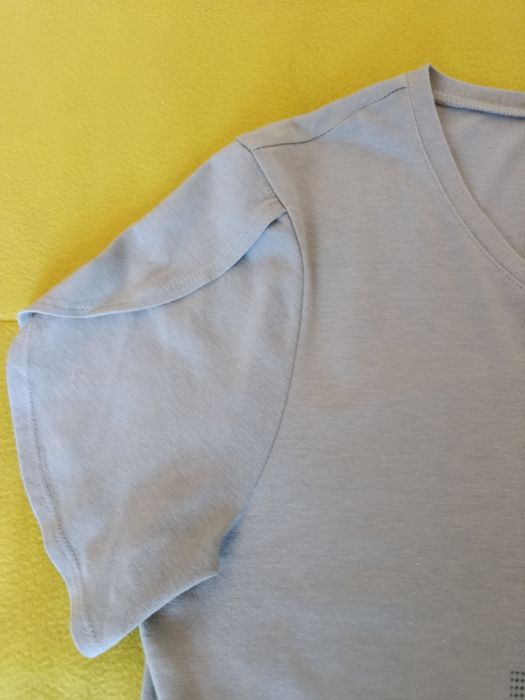 Duas t-shirts primaveris.