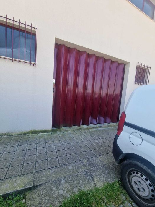 Lugar de garagem nas Antas - Praça Afonso Pinto de Magalhães