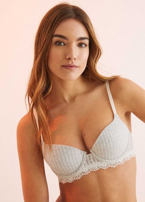 Гарний бюстгальтер лифчик Women'secret з кісточками 75B новий