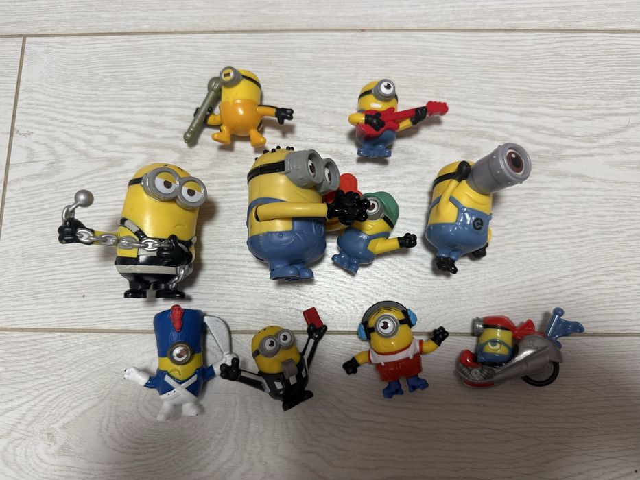 Набір Міньйонів лот