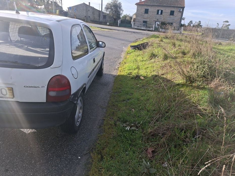 Vendo opel corsa b 1998 1.7d