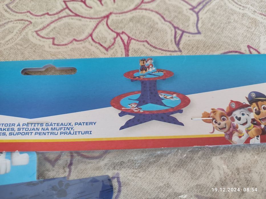 Nowa tekturowa patera stojak na ciasto Psi Patrol