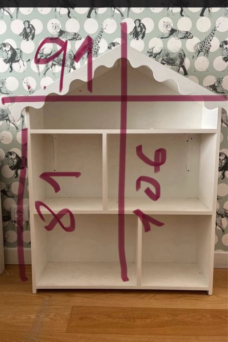 Vendo estante / casinha de bonecas