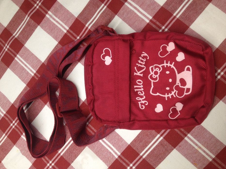 Bolsas e carteiras para criança Hello Kitty