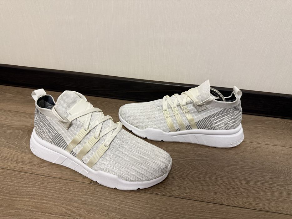 Кросівки Adidas EQT Support 46 розмір стан нових