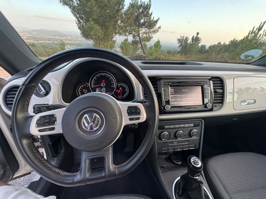 Volkswagen New Beetle — fotografia 7