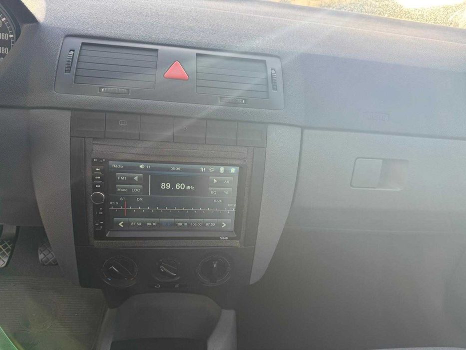 Skoda Fabia 1.4 ano 2002