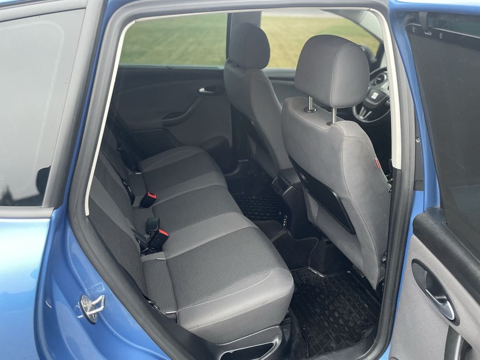 SEAT ALTEA XL 2015 продам авто