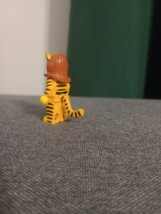 Figurka ludzik LEGO Tiger Woman, kobieta tygrys