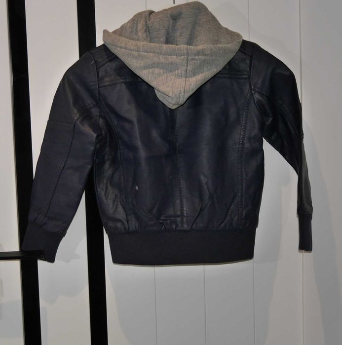 Kurtka Fashion jak nowa kaptur 116
