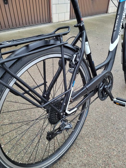 Rower Pegasus Strong SL Black-White  Nexus  Suntour  rozm. 50  IDEALNY