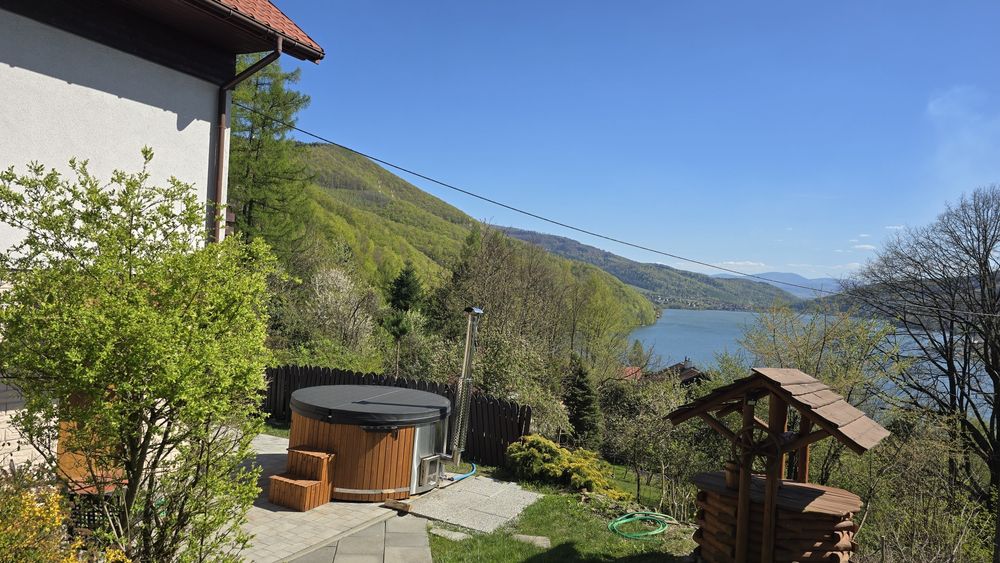 Dom z panoramą. JACUZII  SAUNA  wynajmę dom  na wyłączność.