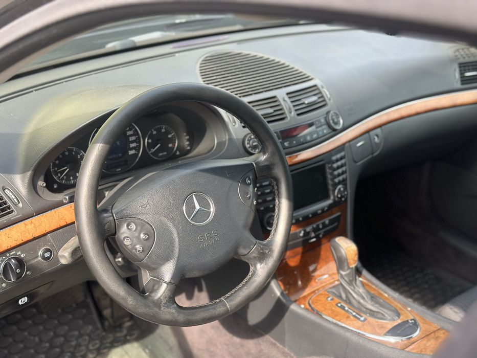 W211 mercedes капот фари бампер замок тнвд турбіна крило e class