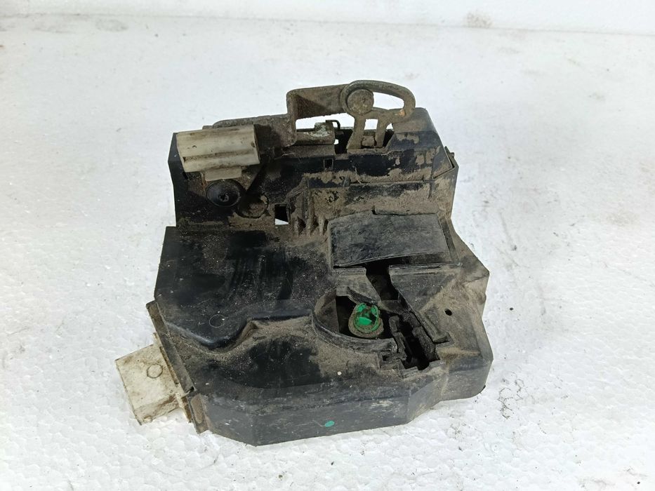 Замок дверей Rover 75 Ровер 75