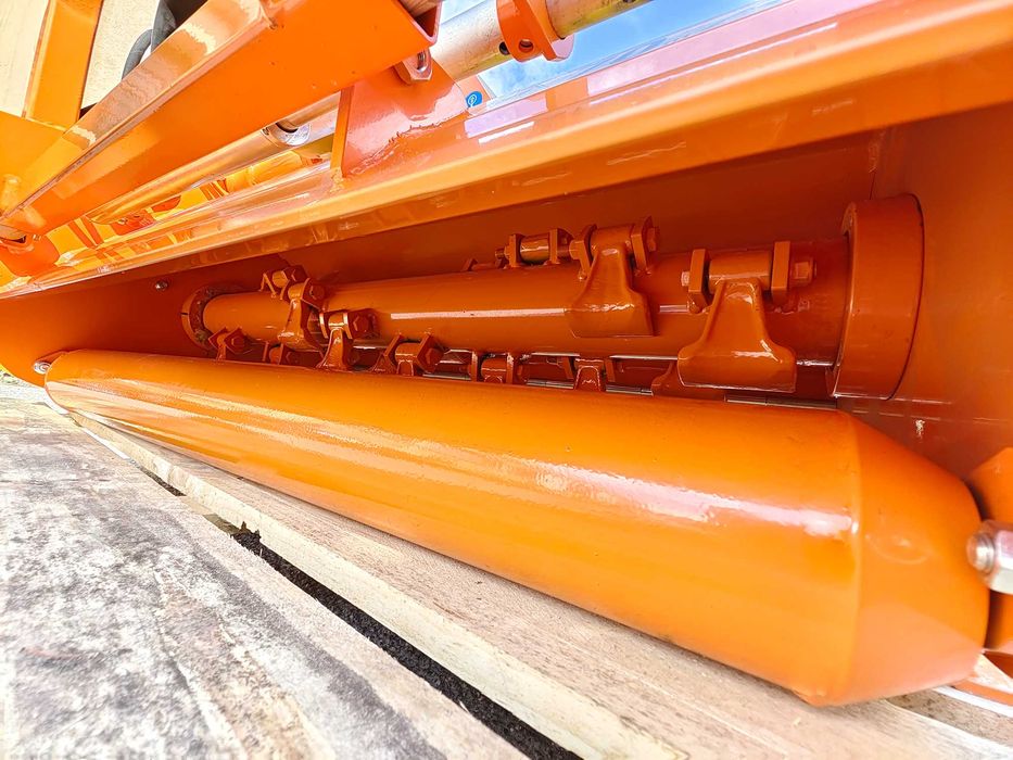 Triturador Deslocável 1.6m LINCIONE-160SP - 40-60cv - Novo c/Cardã