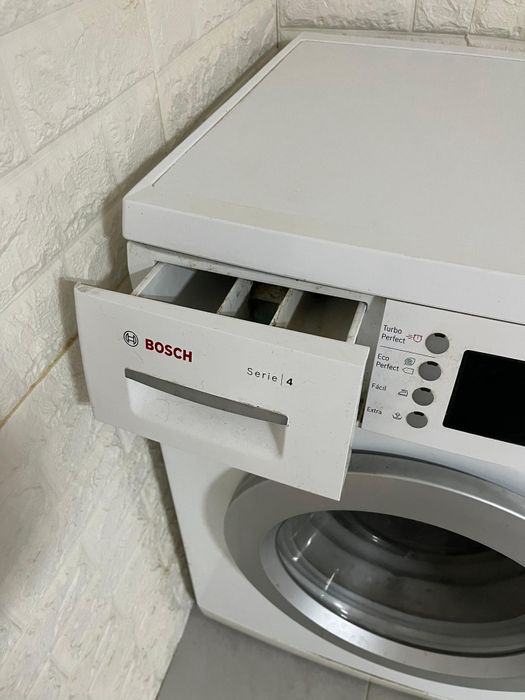 Máquina lavar roupa (Bosch)