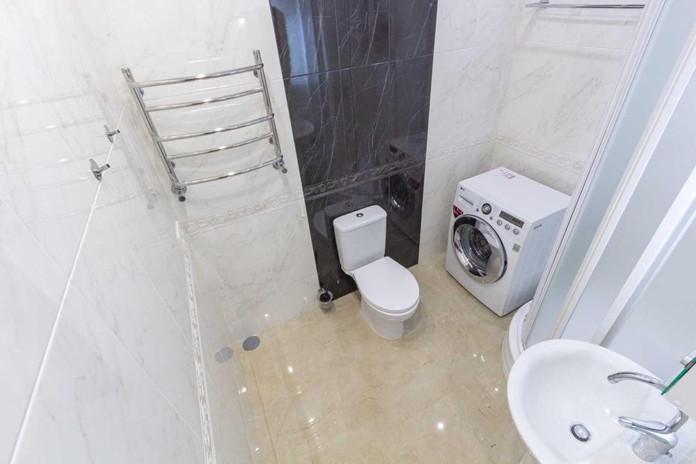 Продам дворівневу 3-кімнатну квартиру в ЖК Петрівський квартал. EN