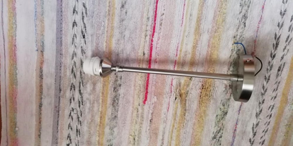 Candeeiro de tecto extensível