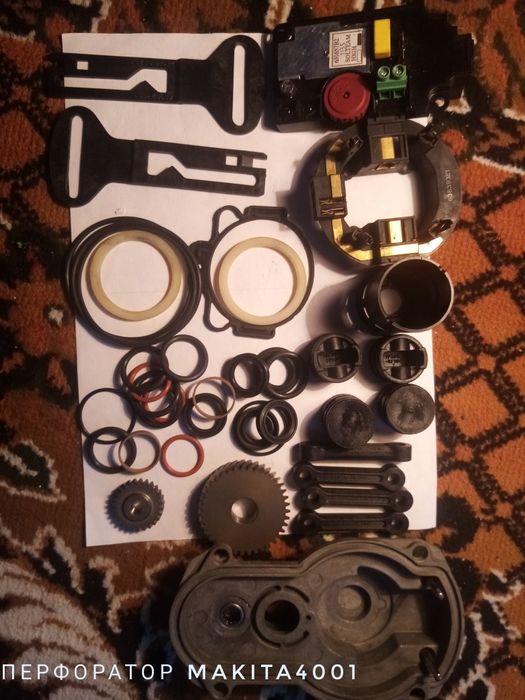 Щітки, якорь,статор до ел. ШшшІнструменту Makita. 100 гр. Диски обріз
