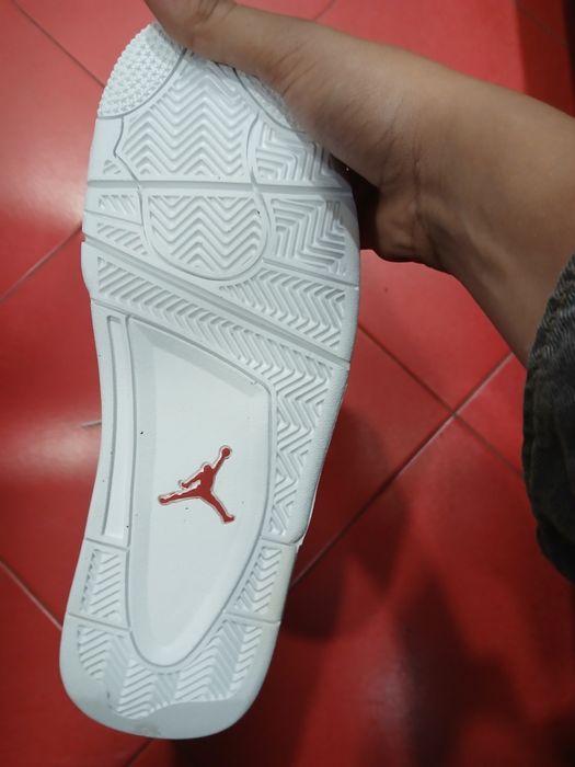 Air jordan 4 retro Red metalic numero 42