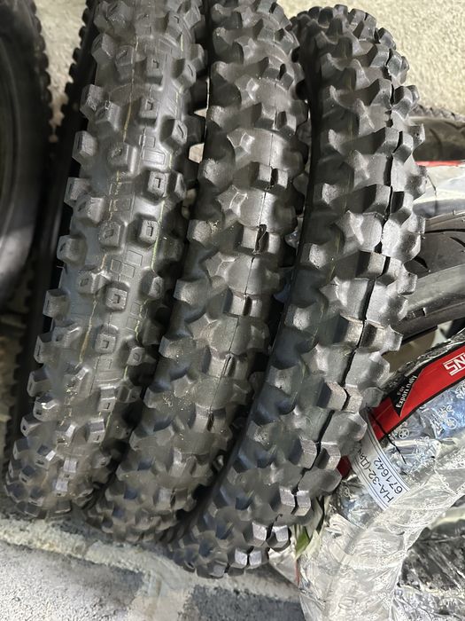 Резина шини колеса гума 18 21 110/100 120/90 140/80 80/100 90/90