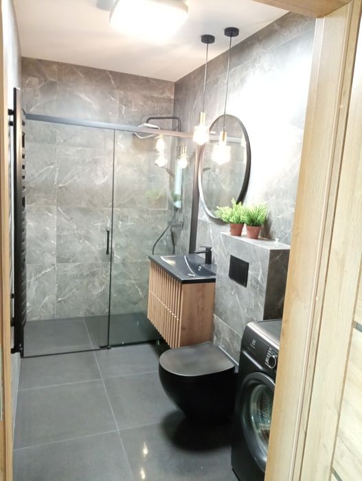 Łazienki płytki wykończenia wnętrz meble