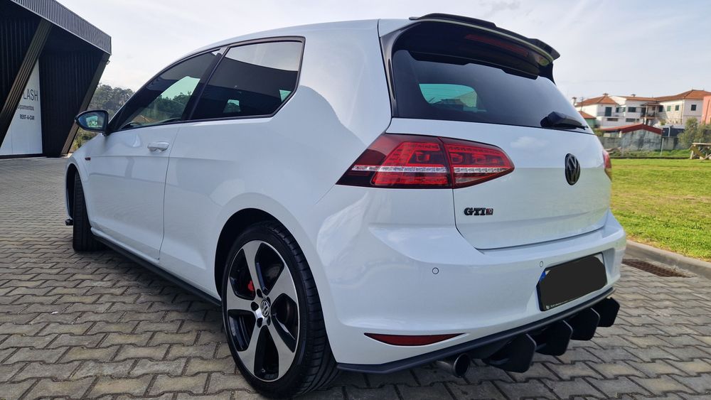 VW Golf 7 2.0 GTI DSG PERFORMANCE 230cv