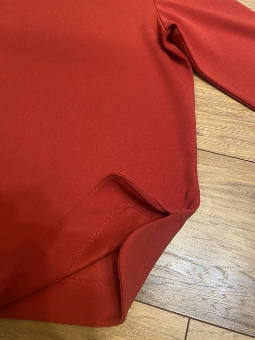 Czerwona bluzeczka Reserved M