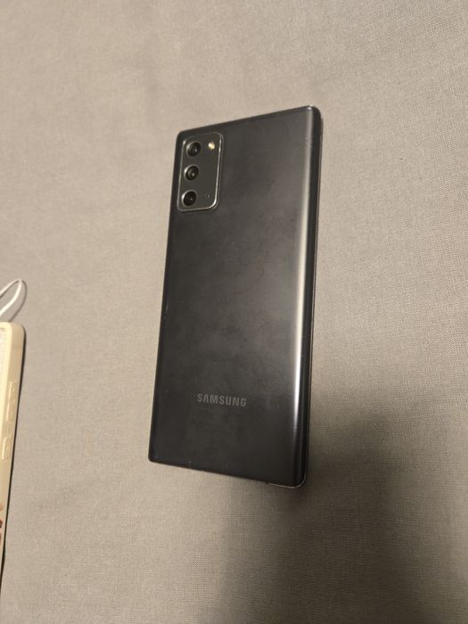 Telemóvel Samsung S20