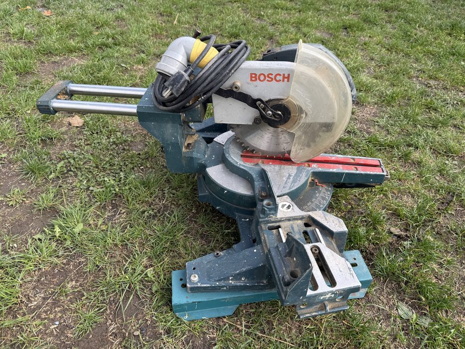 Пила Bosch GCM 10 S Professional