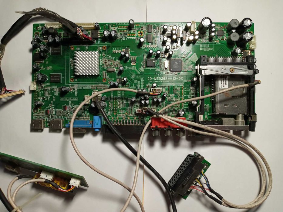 AKAI FL3210H майн